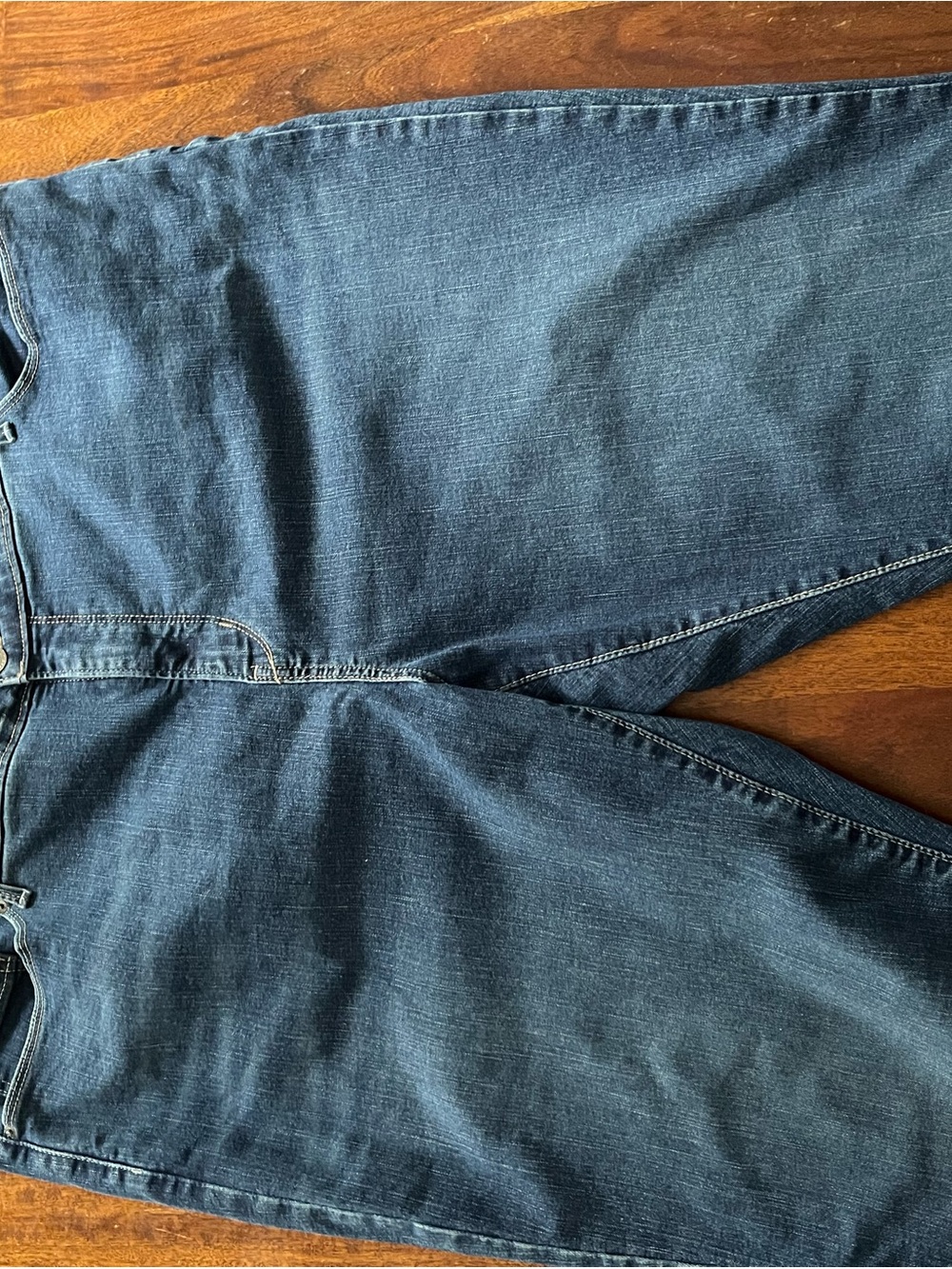 Levi Strauss Signature Gold Totally Shaping Straight Jeans - Size 24S -Dark Wash - Picture 3 of 7